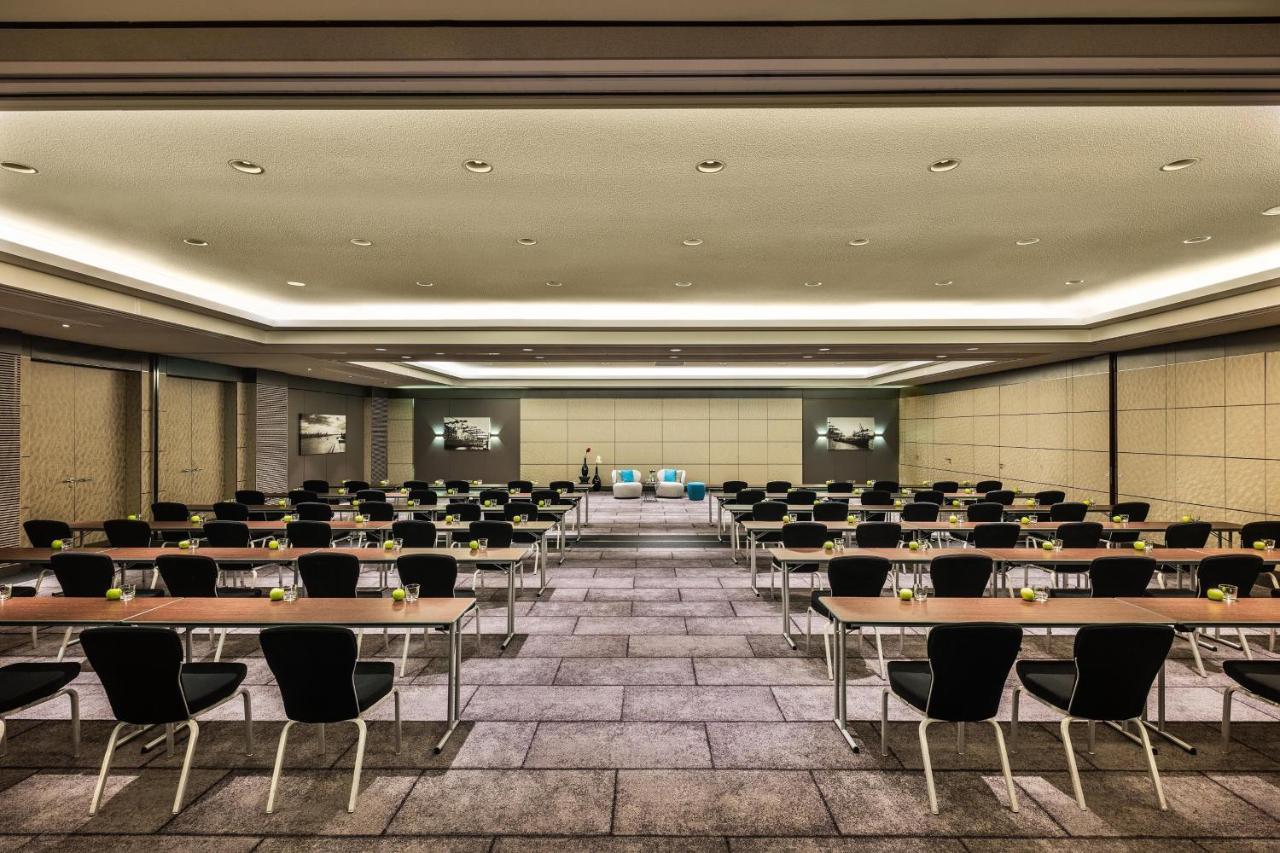 Le Meridien Hamburg Exterior foto Meeting room