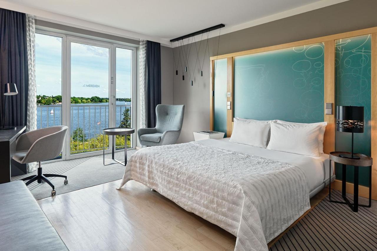 Le Meridien Hamburg Exterior foto Deluxe room