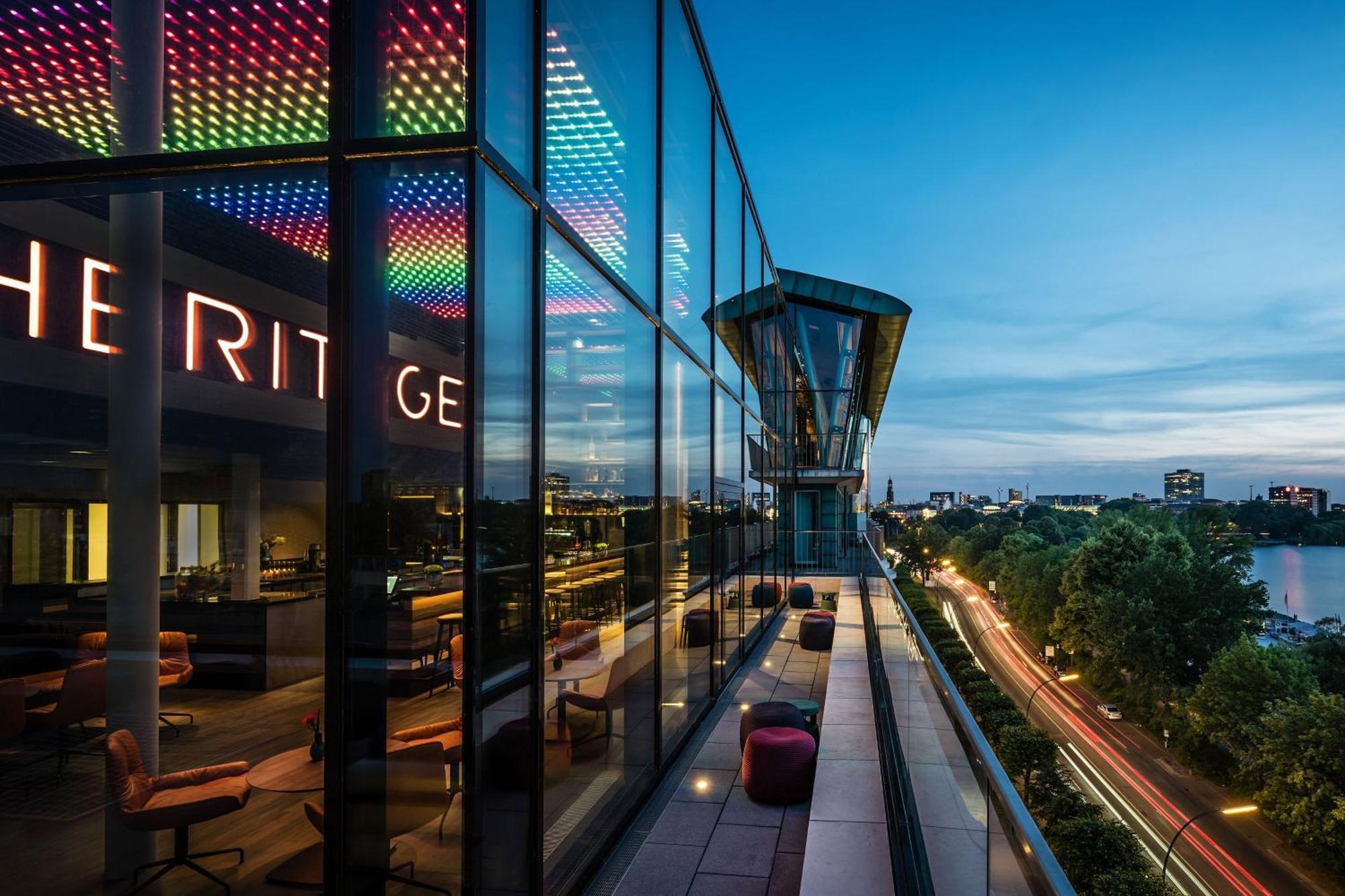 Le Meridien Hamburg Exterior foto The Ritz-Carlton, Moscow