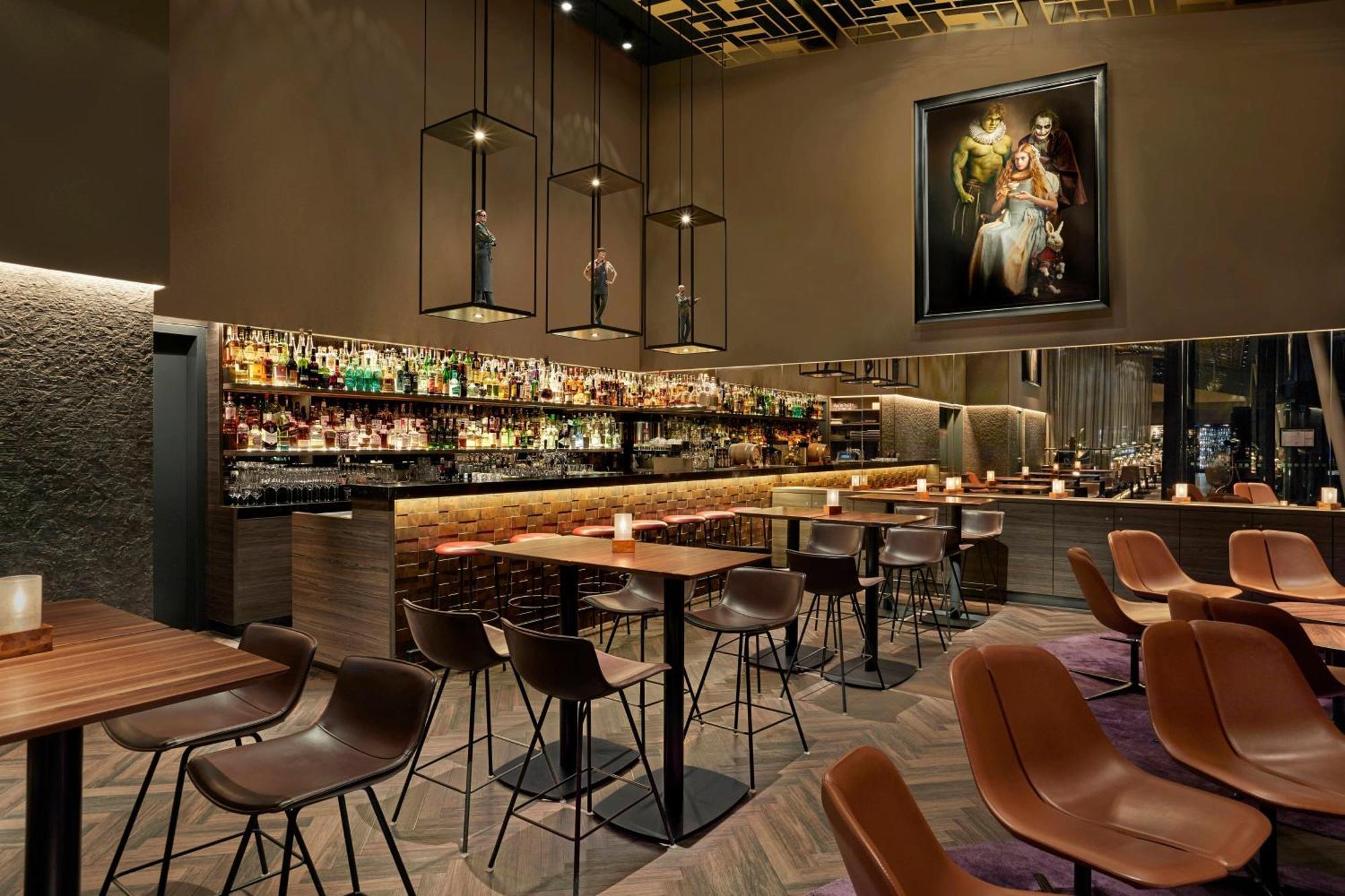 Le Meridien Hamburg Exterior foto The bar at the London Edition
